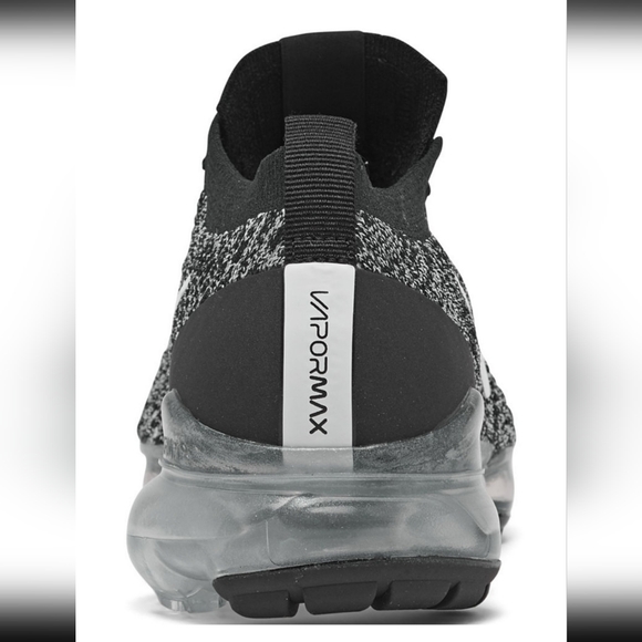 Nike Air VaporMax Flyknit 3 - Picture 3 of 8